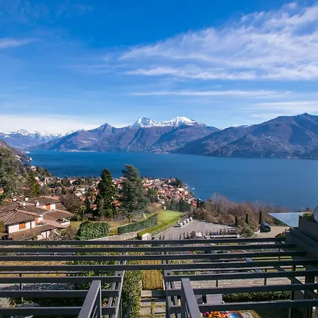 Sleeps 4 Pool Air Con Apartment Menaggio
