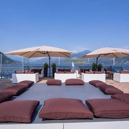 Sleeps 4 Pool Air Con Menaggio